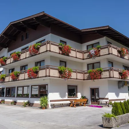 Bed & Breakfast Gaestehaus Wildauer