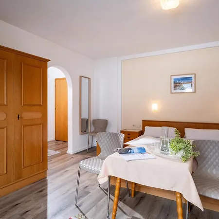 Bed & Breakfast Gaestehaus Wildauer 3*